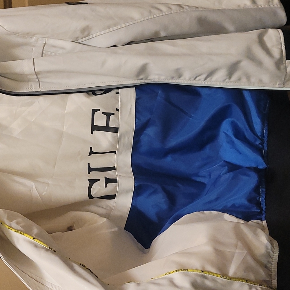 Large guess jacket - Picture 9 of 14
